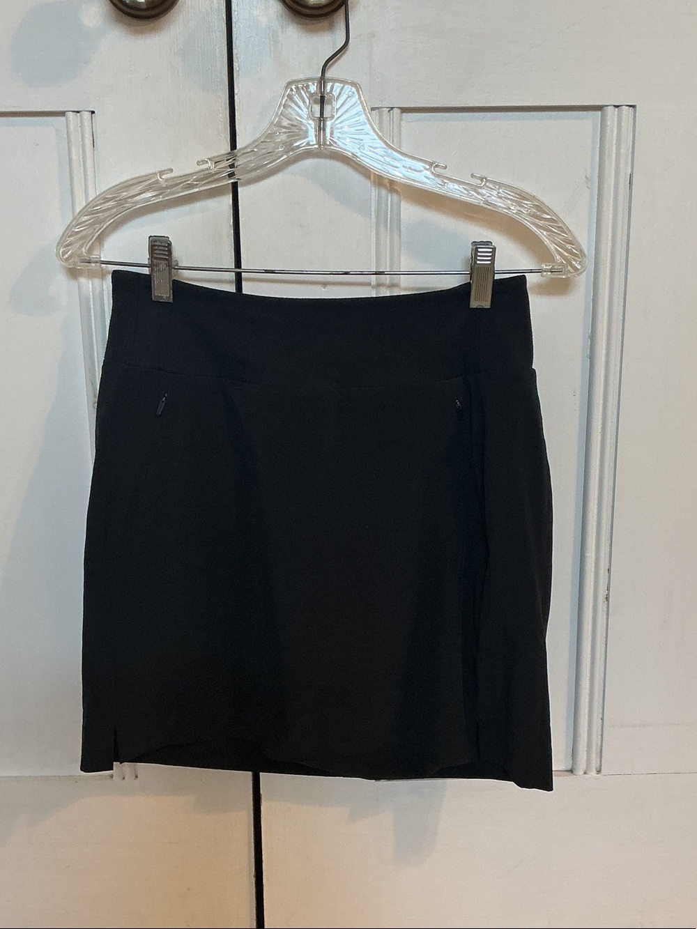 Athleta Black SoHo Skort